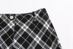 Haerin Black Heart Plaid Pants