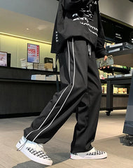 Jay Noir White-Trimmed Pants