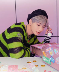 Taehyun Ragged Sweater