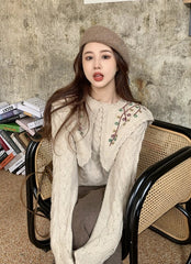 Jisoo Flower Collar Sweater