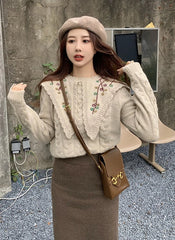 Jisoo Flower Collar Sweater