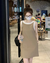 Jisoo Minimalist Trapeze Dress