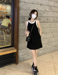 Jisoo Minimalist Trapeze Dress