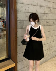 Jisoo Minimalist Trapeze Dress
