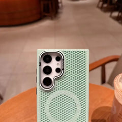 Honeycomb Mesh Magsafe Case