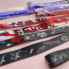 V Layover Signature Lanyard
