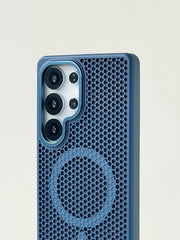 Frosted Honeycomb Magsafe Case