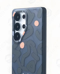 Ultra Geometric Graffiti Magsafe Case