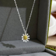 Jimin Silver Daisy Chain Necklace