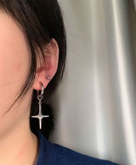 Hyunjin Spark Loop Earrings