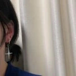 Hyunjin Spark Loop Earrings