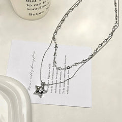 LeeKnow Star Necklace