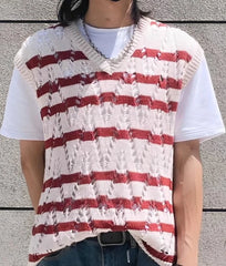 Jisung Red Striped Hollow Vest