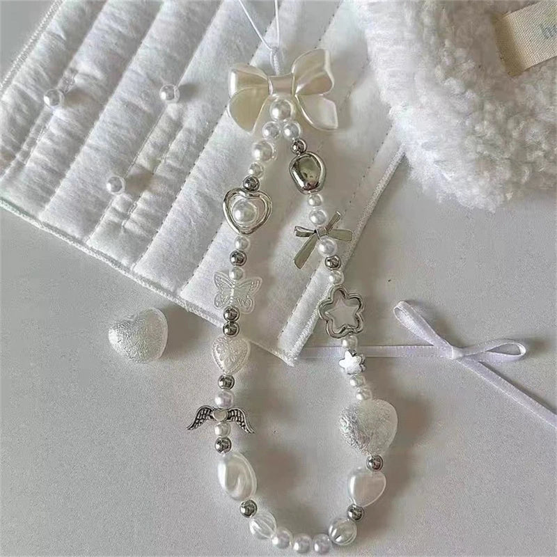 Luna Pearl Bow Charm