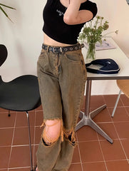 Sakura Distressed Jeans