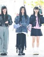 Wonhee Sky Blue Bow Sling Bag